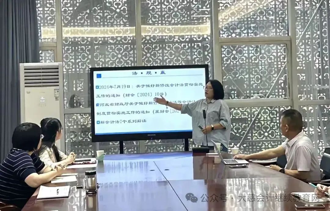 da85e5c6babaa4fcc0ee0e78403a103.jpg